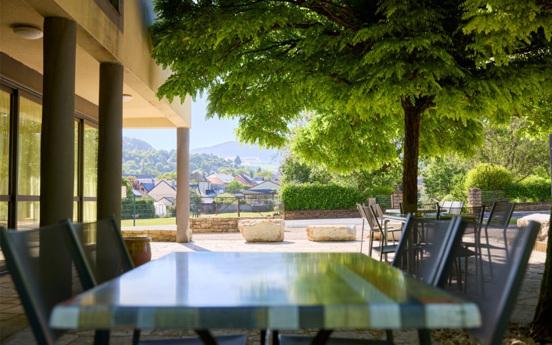 Restaurante parking hotel A75 Lozère Aveyron